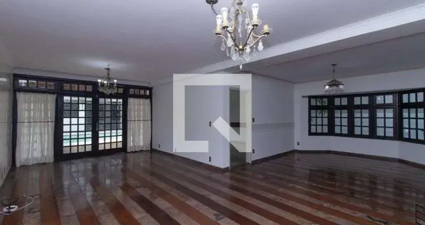 Casa com 6 quartos para alugar na Rua Lucerna, Tucuruvi, São Paulo