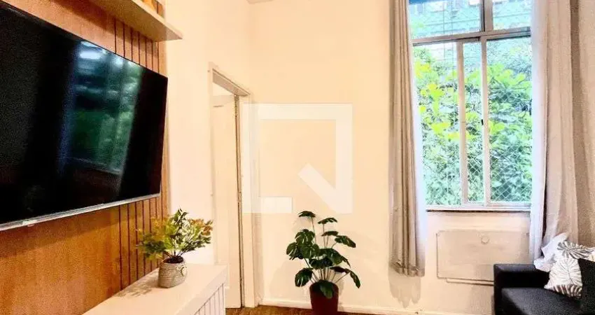 Apartamento para Aluguel - Copacabana, 1 Quarto, 40 m² - Rio de Janeiro
