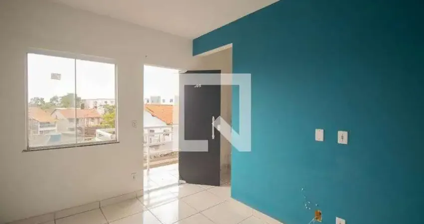 Apartamento para Aluguel - Trindade, 1 Quarto, 33 m² - São Gonçalo