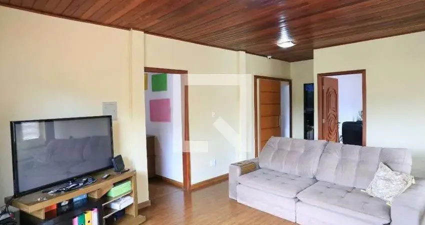 Casa para Aluguel - Boa Vista, 4 Quartos, 300 m² - Belo Horizonte