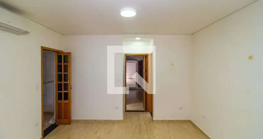 Casa para Aluguel - Jardim Independência, 1 Quarto, 140 m² - São Paulo