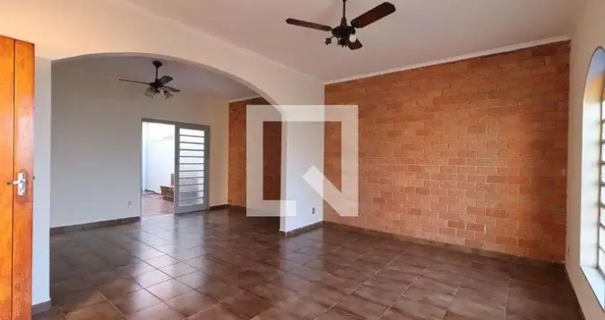 Casa para Aluguel - Parque dos Bandeirantes, 4 Quartos, 161 m² - Ribeirão Preto