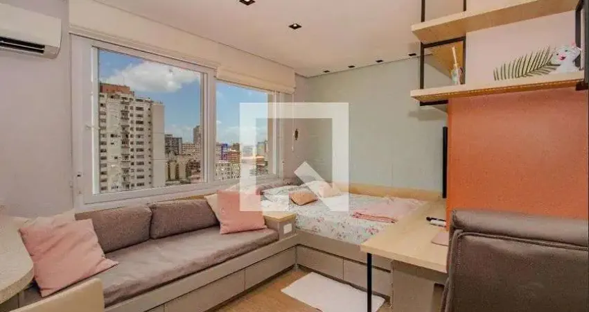 Kitnet / Stúdio para Aluguel - Independência, 1 Quarto, 28 m² - Porto Alegre