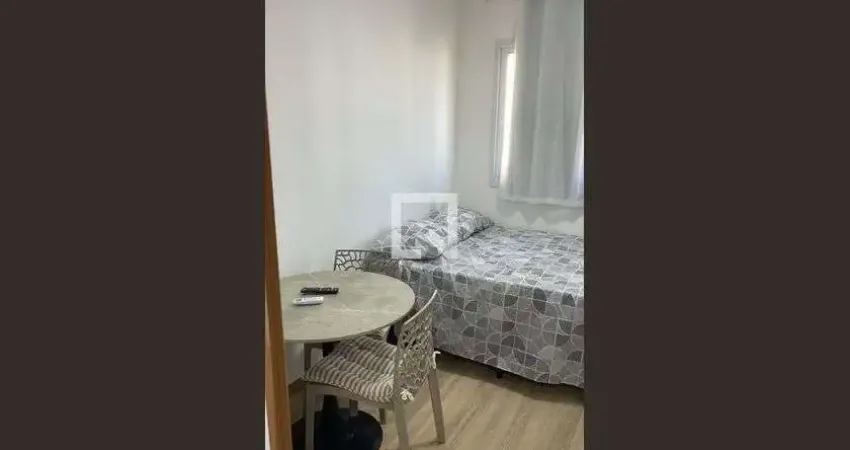 Apartamento para Aluguel - Amaralina, 1 Quarto, 19 m² - Salvador