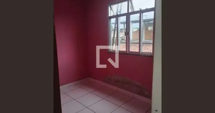Casa para Aluguel - Chácaras Arcampo, 2 Quartos, 100 m² - Duque de Caxias