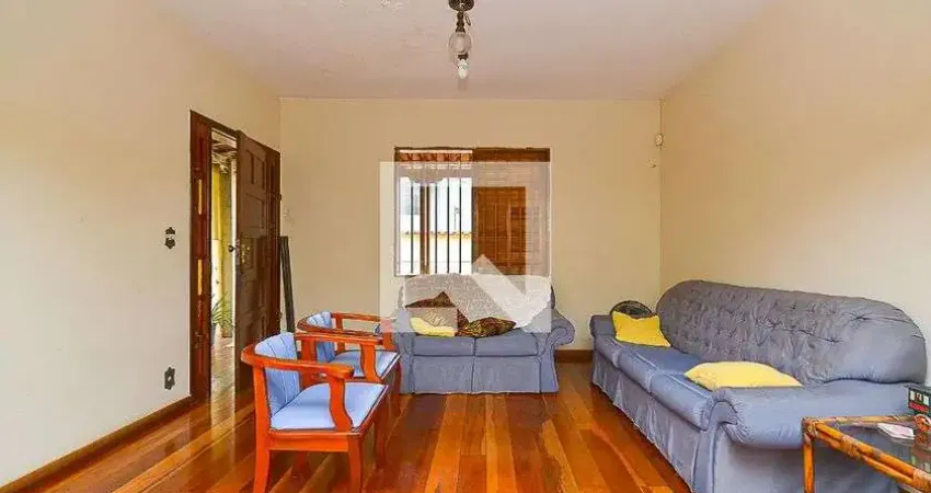 Casa para Aluguel - Santa Efigênia, 4 Quartos, 200 m² - Belo Horizonte