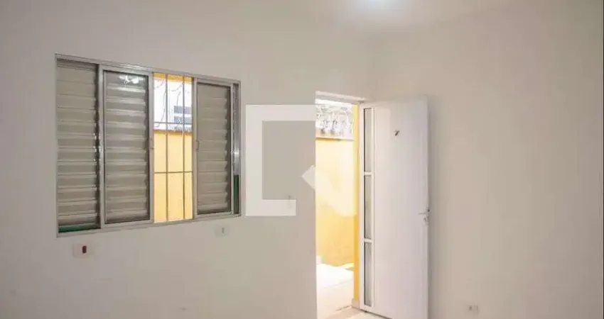 Kitnet / Stúdio para Aluguel - Chácara Inglesa, 1 Quarto, 15 m² - São Paulo