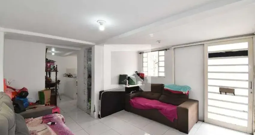 Casa / Sobrado em Condomínio para Aluguel - Bairro Alto, 1 Quarto, 50 m² - Curitiba