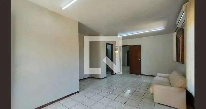 Casa para Aluguel - Cristo Rei, 2 Quartos, 150 m² - São Leopoldo