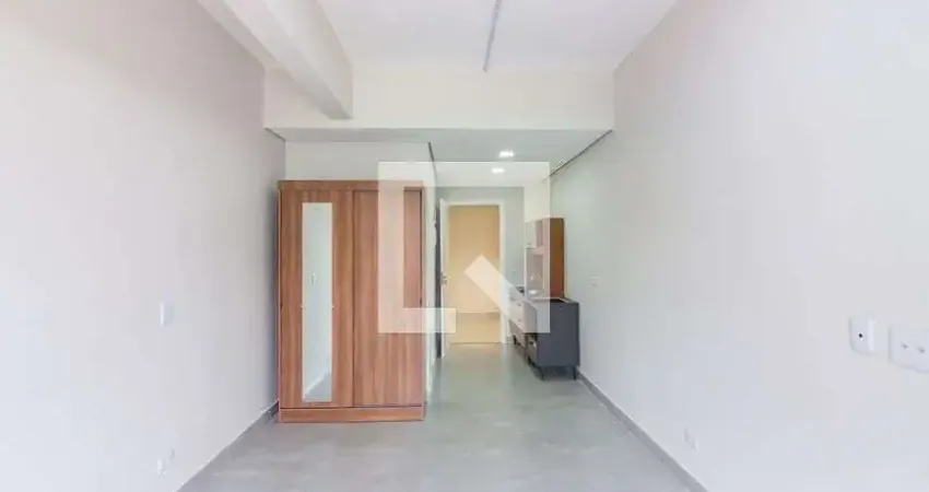 Kitnet / Stúdio para Aluguel - Centro, 1 Quarto, 21 m² - Osasco