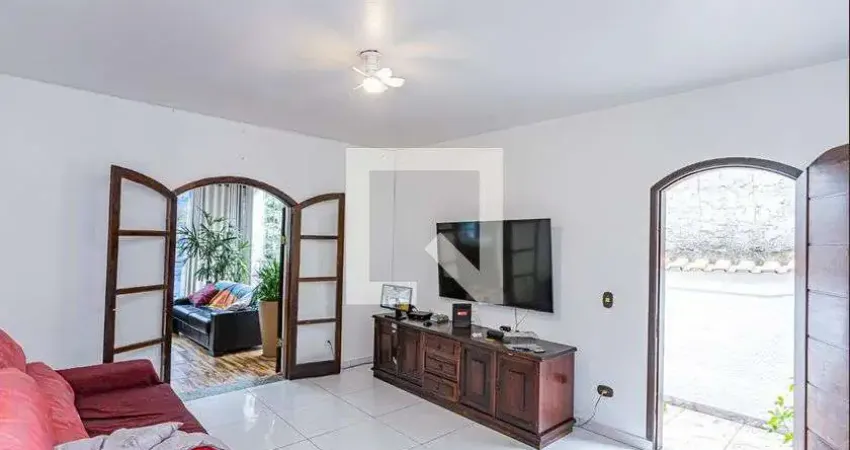 Casa para Aluguel - Jardim Pirituba, 2 Quartos, 250 m² - São Paulo