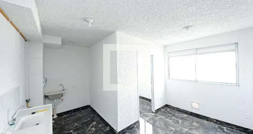 Apartamento para Aluguel - Cidade Satelite Santa Barbara, 2 Quartos, 32 m² - São Paulo