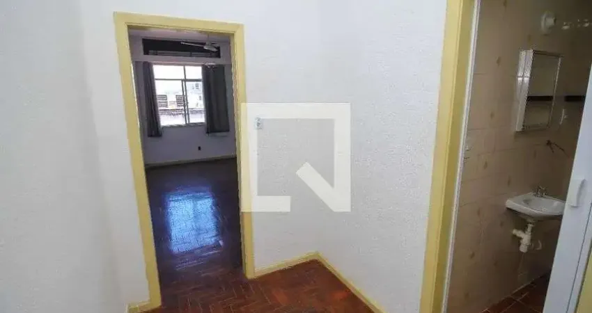 Kitnet / Stúdio para Aluguel - Centro, 1 Quarto, 36 m² - Rio de Janeiro