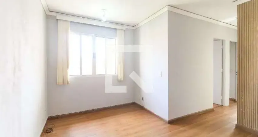 Apartamento para Aluguel - Jardim Lourdes, 2 Quartos, 48 m² - Ferraz de Vasconcelos