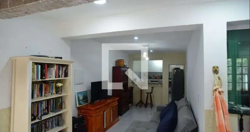Casa para Aluguel - Jardim Oceânico, 1 Quarto, 60 m² - Rio de Janeiro