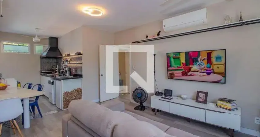 Apartamento para Aluguel - Rio Branco, 2 Quartos, 70 m² - Porto Alegre