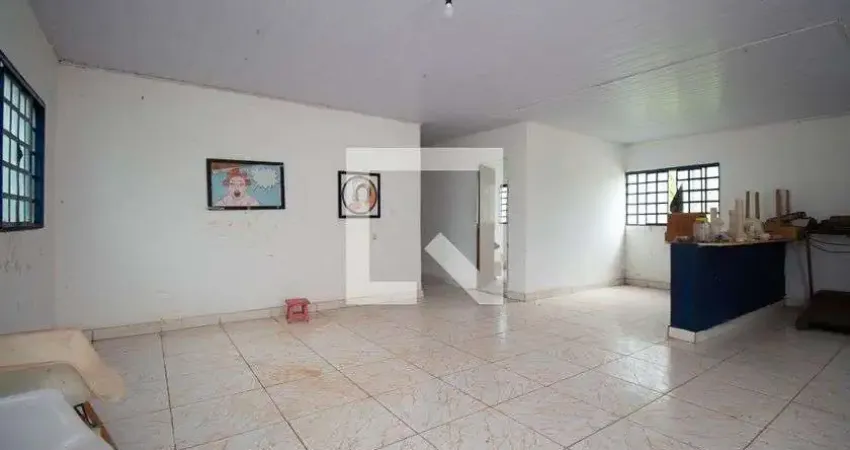 Casa com 2 quartos para alugar na Smln Trecho 7, Lago Norte, Brasília