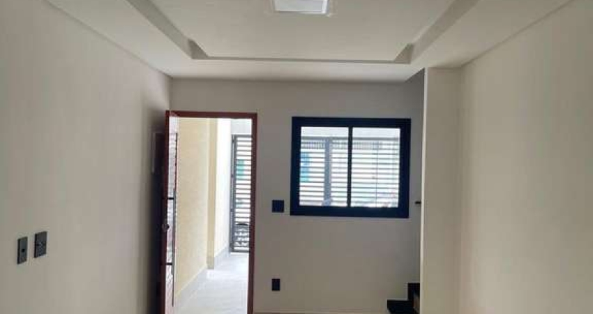 Lindo sobrado individual no bairro Vila Caiçara - Praia Grande