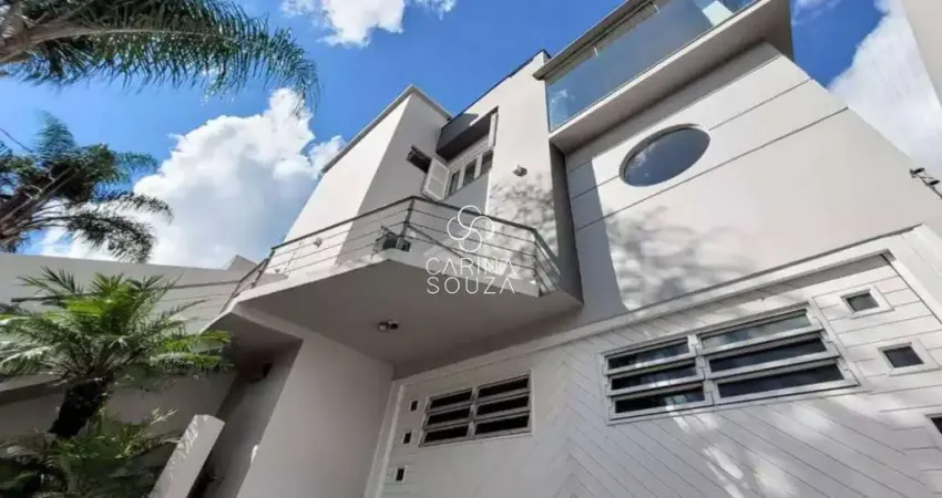 Residência na melhor localização do bairro hamburgo velho!