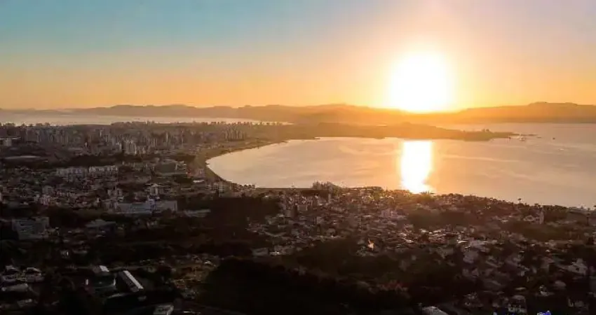 Apartamento com 1 quarto à venda na Rua Coletor Irineu Comelli, 99, Centro, São José