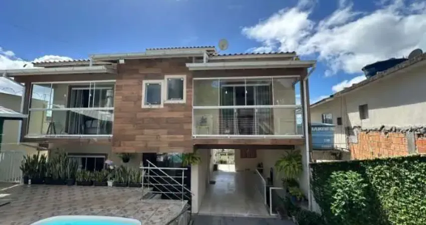 Casa com 5 quartos à venda na Rua Guilherme Jacob Buch, 2200, Jardim Cidade de Florianópolis, São José