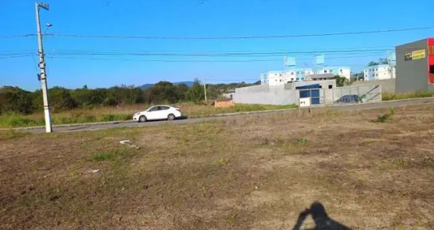 Terreno à venda na Rua Francisco Ignácio do Nascimento, 99, Forquilhas, São José