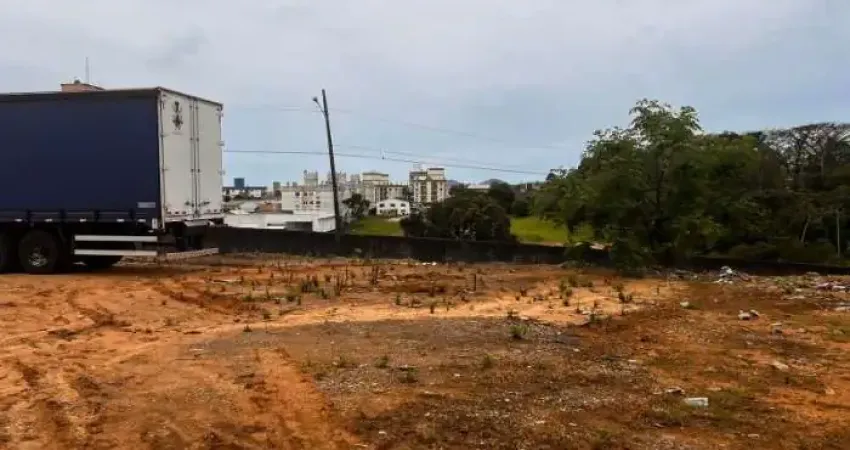 Terreno à venda na Rua Léo Augusto da Silva, 99, Serraria, São José