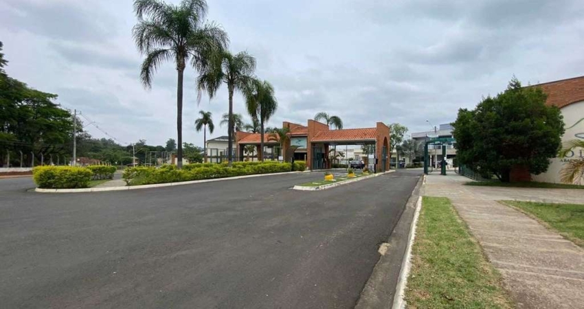 Casa 3 Suítes no Condomínio Lago da Serra - Araçoiaba da Serra/SP