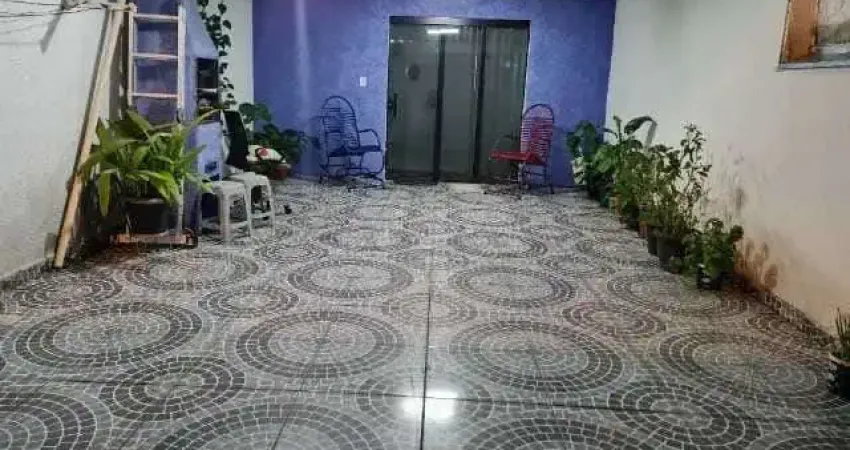 Casa com 2 quartos à venda na Rua Venícios Marques Filho, Jardim Santa Lúcia, Sorocaba