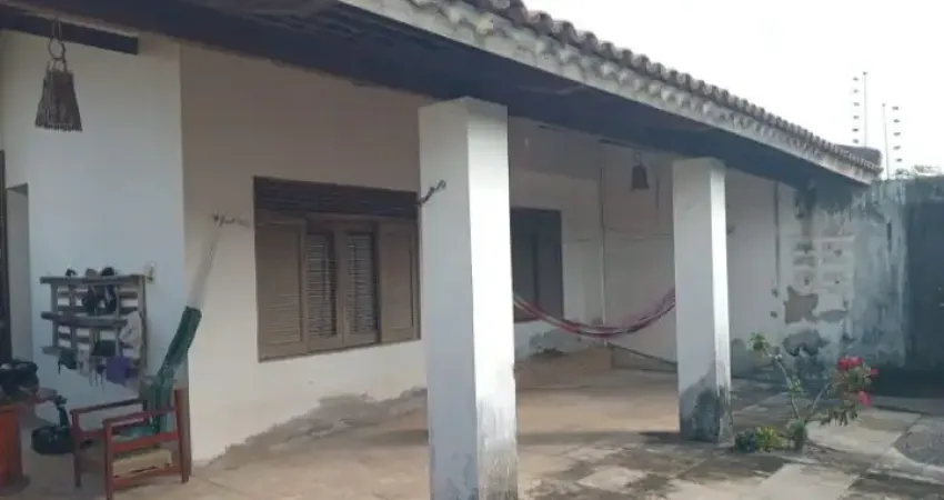 Casa Moderna de 2 Quartos, Suíte, em Euzébio, Ceará