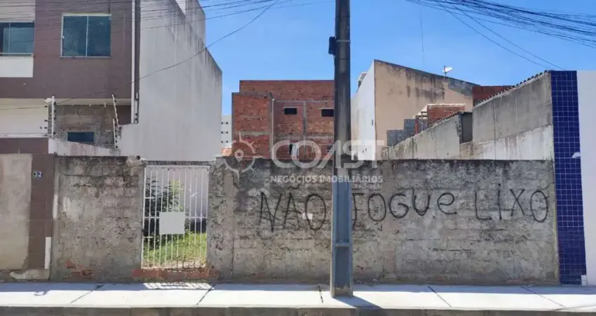 Lote / Terreno 200 m² com escritura Para Vender na Aruana