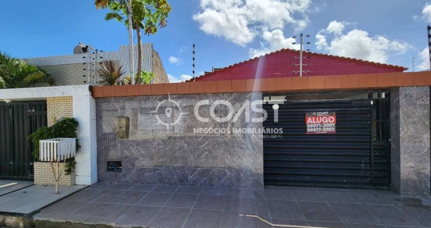 Alugo uma excelente casa com 3/4 na Aruana