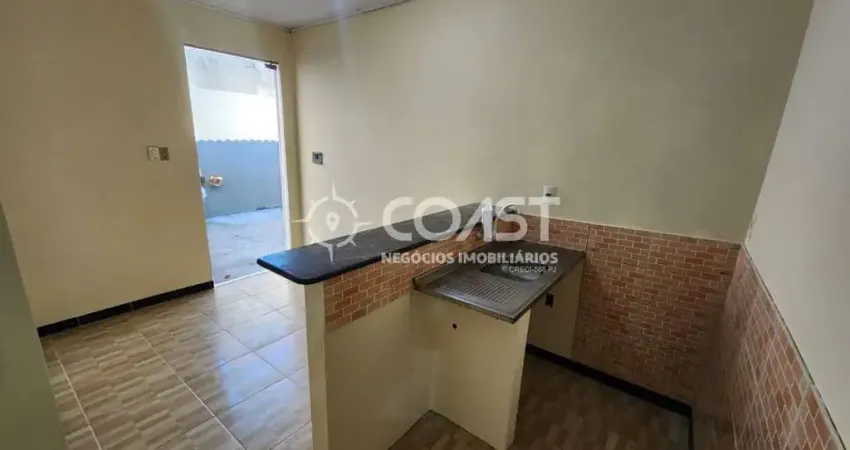 Alugo kitnet reformada – fácil acesso a serviços e comércio r$ 800,00