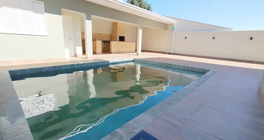 Casa com 3 quartos à venda na Rua Vitório Sambatti, 252, Conjunto Residencial Parigot de Souza, Maringá