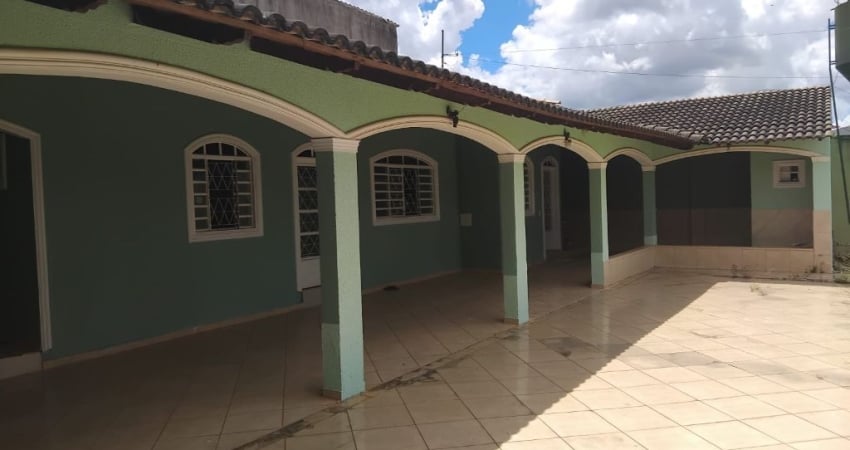 Casa 4 quartos setor mansões sobradinho