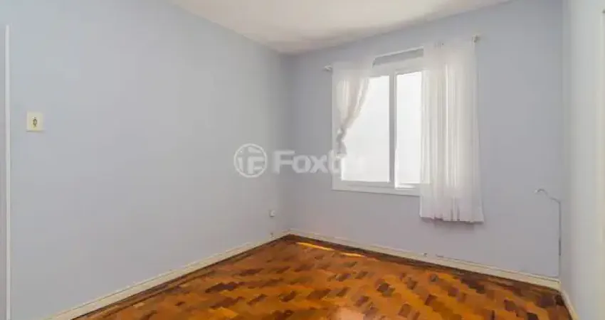 Amplo 3 Dormitórios com Sacada e Janelas Antirruído - Bom Fim, Fernandes Vieira