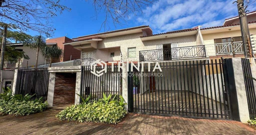 Sobrado com 2 Suítes, 3 Quartos e 4 Vagas | Neva | Piscina