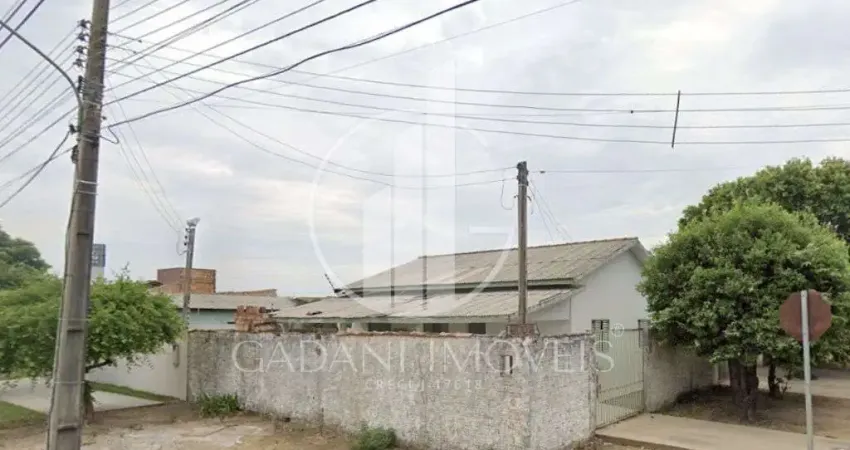 CASA A VENDA NA AVENIDA DOS TARUMAS, SINOP-MT