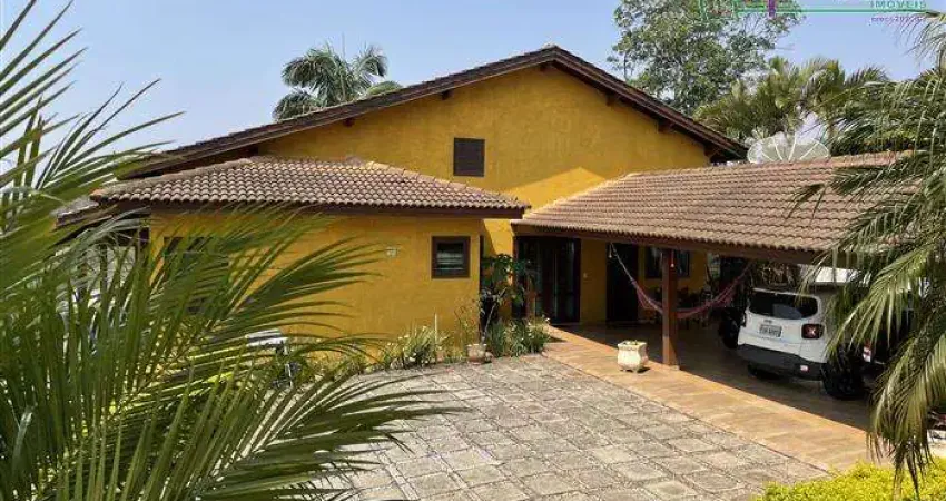 Casas em Loteamento Fechado para venda em Mairiporã no bairro Alpes de Mairiporã