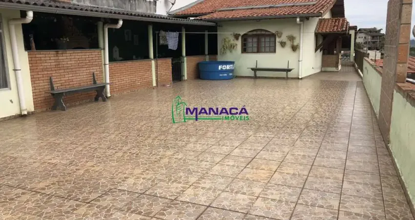 Casa com 4 quartos à venda em Lavapés, Mairiporã