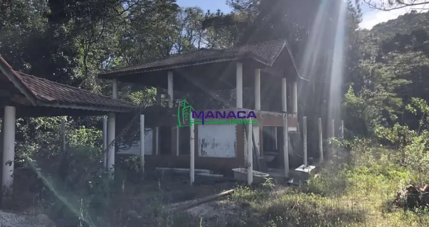 Área com 17.821,20 m² no bairro Caceia – Potencial para Turismo, Camping ou Pous