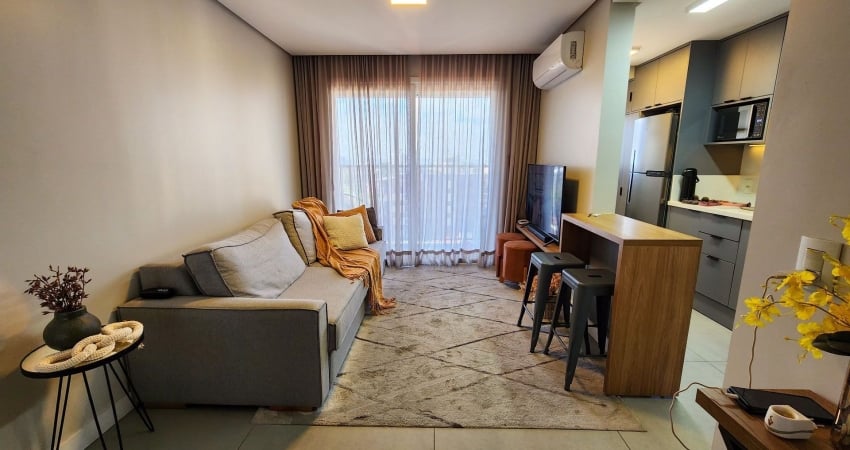 Lindíssimo Apartamento 2 Dormitórios 1 Suíte 100% MobiliadoUpper Res.