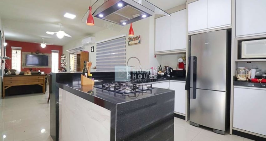 Casa com 3 quartos à venda no Velha Central, Blumenau 