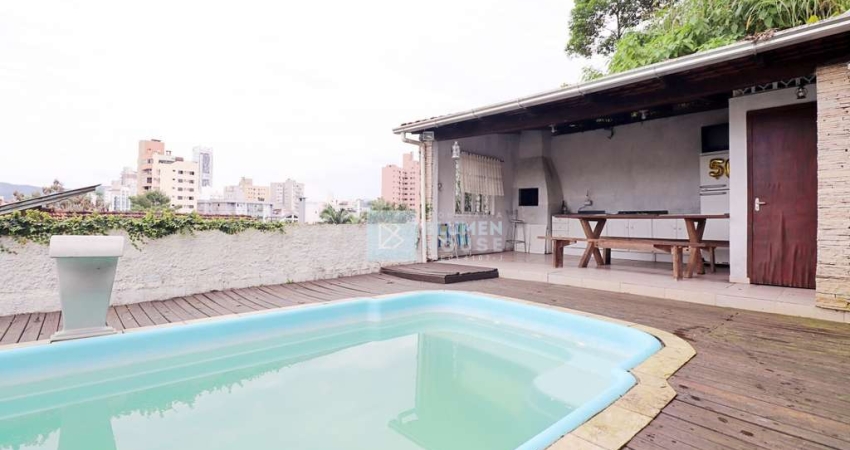 Casa com 2 quartos à venda no Ponta Aguda, Blumenau 