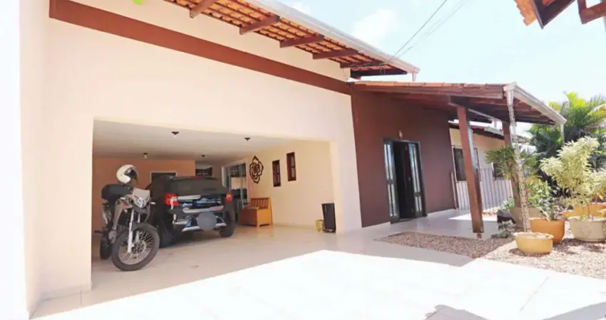 Casa com 3 quartos à venda no Fortaleza, Blumenau 