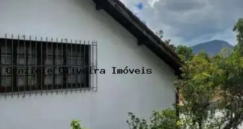 Casa para Venda em Teresópolis, Golfe, 3 dormitórios, 2 suítes, 3 banheiros, 5 vagas