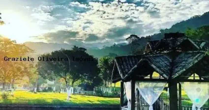 Sítio para Venda em Guapimirim, Parada Modelo, 7 dormitórios, 5 suítes, 8 banheiros, 17 vagas