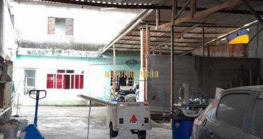 Sobrado à Venda com 3 Dormitórios, sendo 1 Suíte, sem sacada no Jardim Santa Maria - Itaquaquecetuba/SP