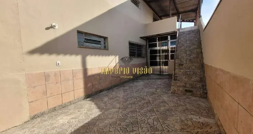 Sobrado com 3 Dormitórios para Aluguel no Parque Santa Rosa - Suzano - SP