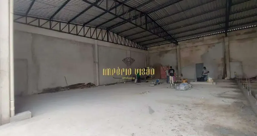 Salão Comercial com pé direito de 6m no Centro - Suzano/SP